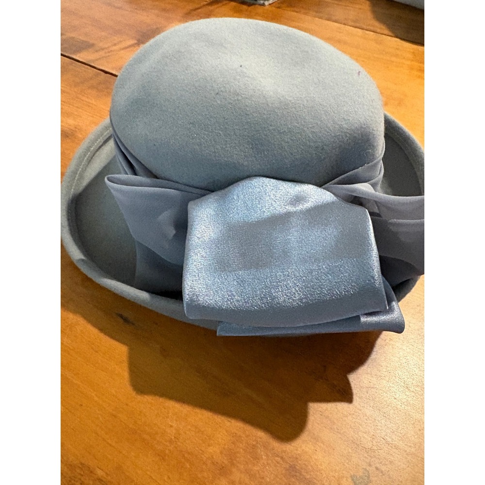 Georgi Wool Cloche Hat Gray Vintage Style Bow Accent Felt Winter Dress Hat - Picture 2 of 8